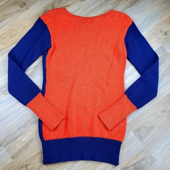 ☔️🩵PattyBoutik Blue & Orange Colorblock Boatneck Sweater Large - Picture 5 of 12